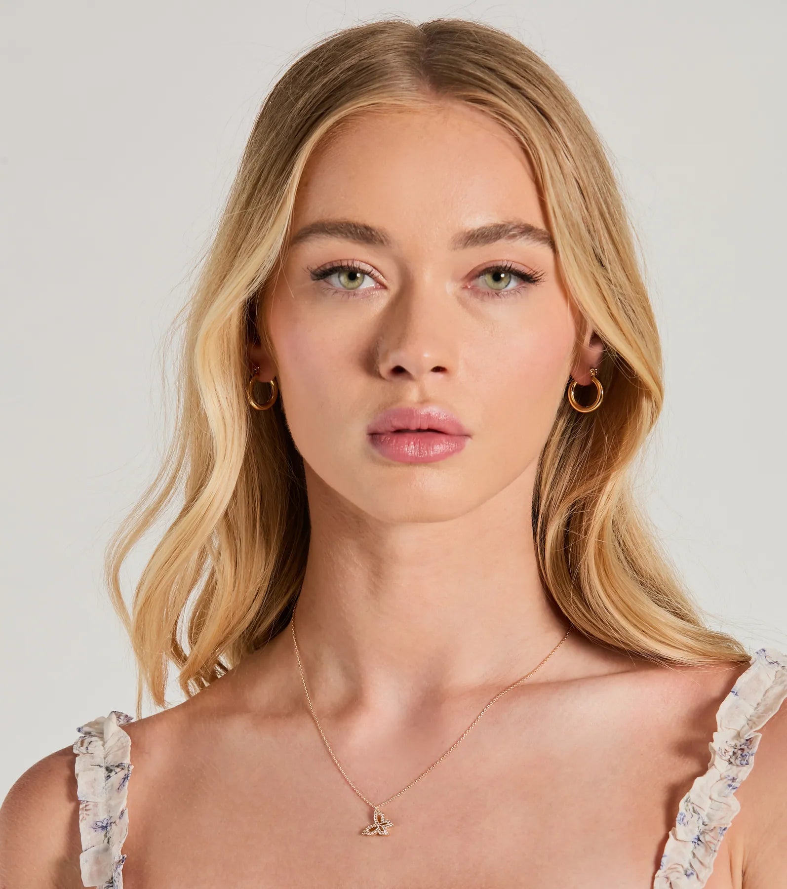 Premium Cubic Zirconia Butterfly Charm Necklace - Elegant & Glamorous