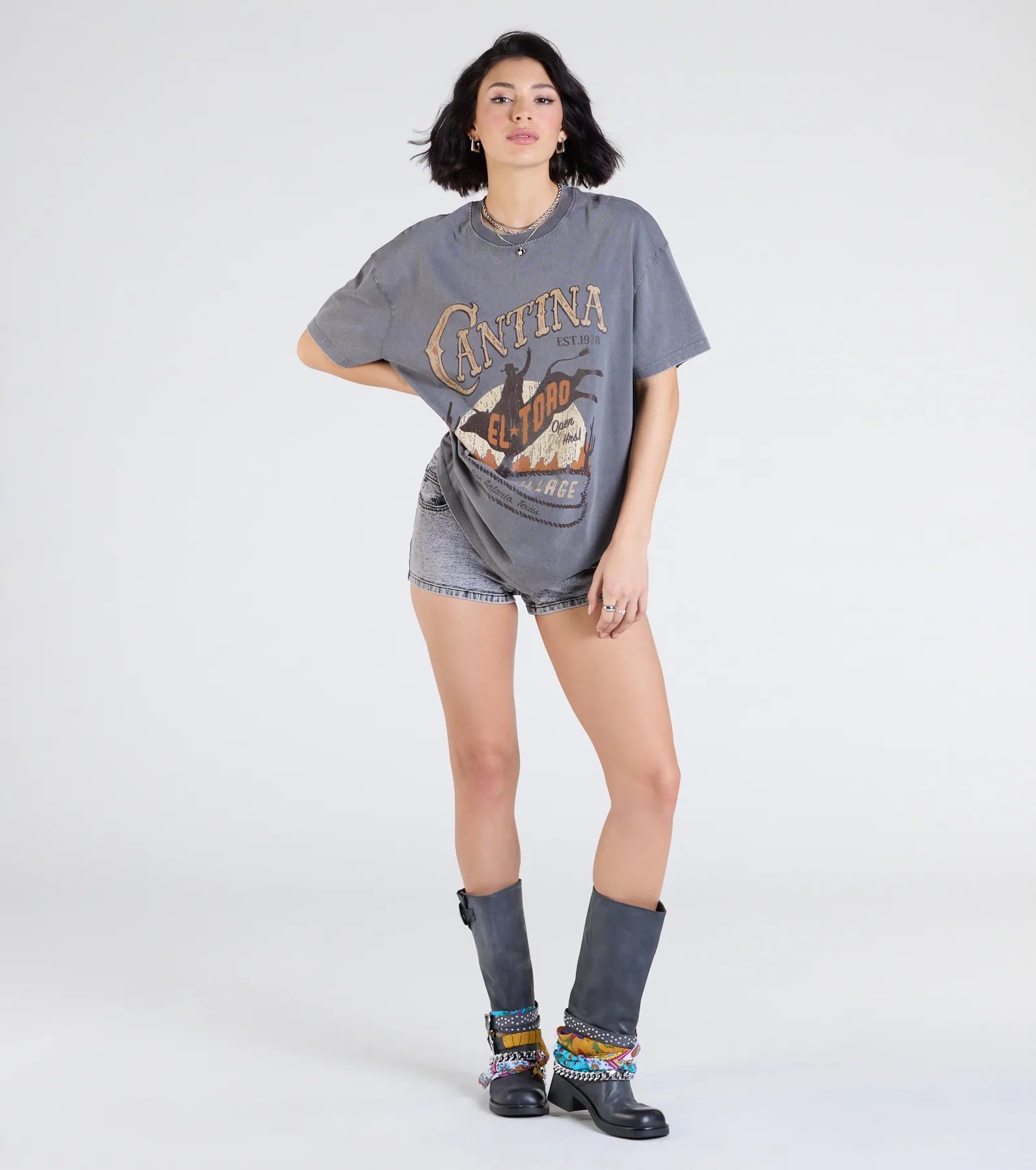 Premium Wild & Free Oversized Graphic Tee - Ultimate Western Style