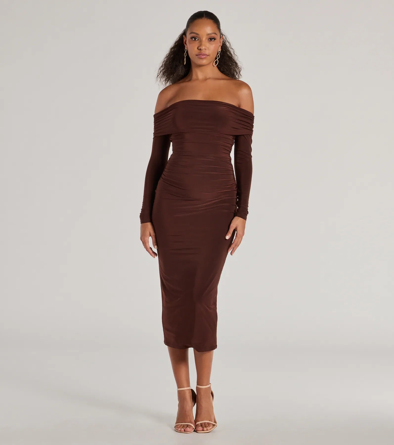 Premium Casual Affair Long Sleeve Ruched Midi Dress - Ultimate Chic Style