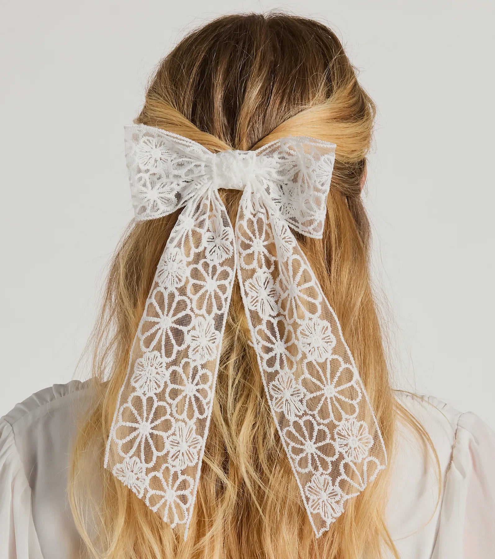 Premium Floral Lace Bow Barrette – Sweet & Chic Hair Accessory