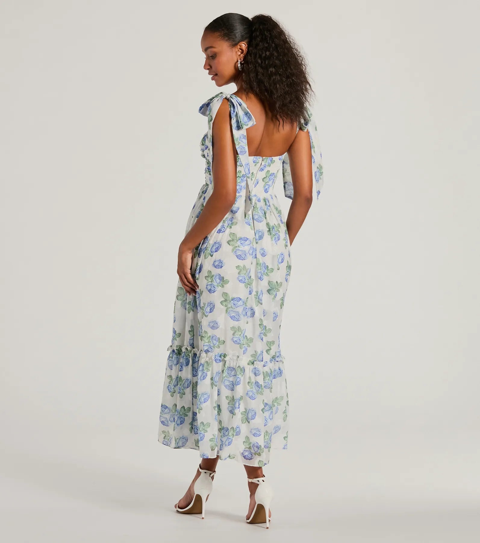 Ultimate Clara Sweetheart Floral Chiffon Midi Dress - Premium Elegance