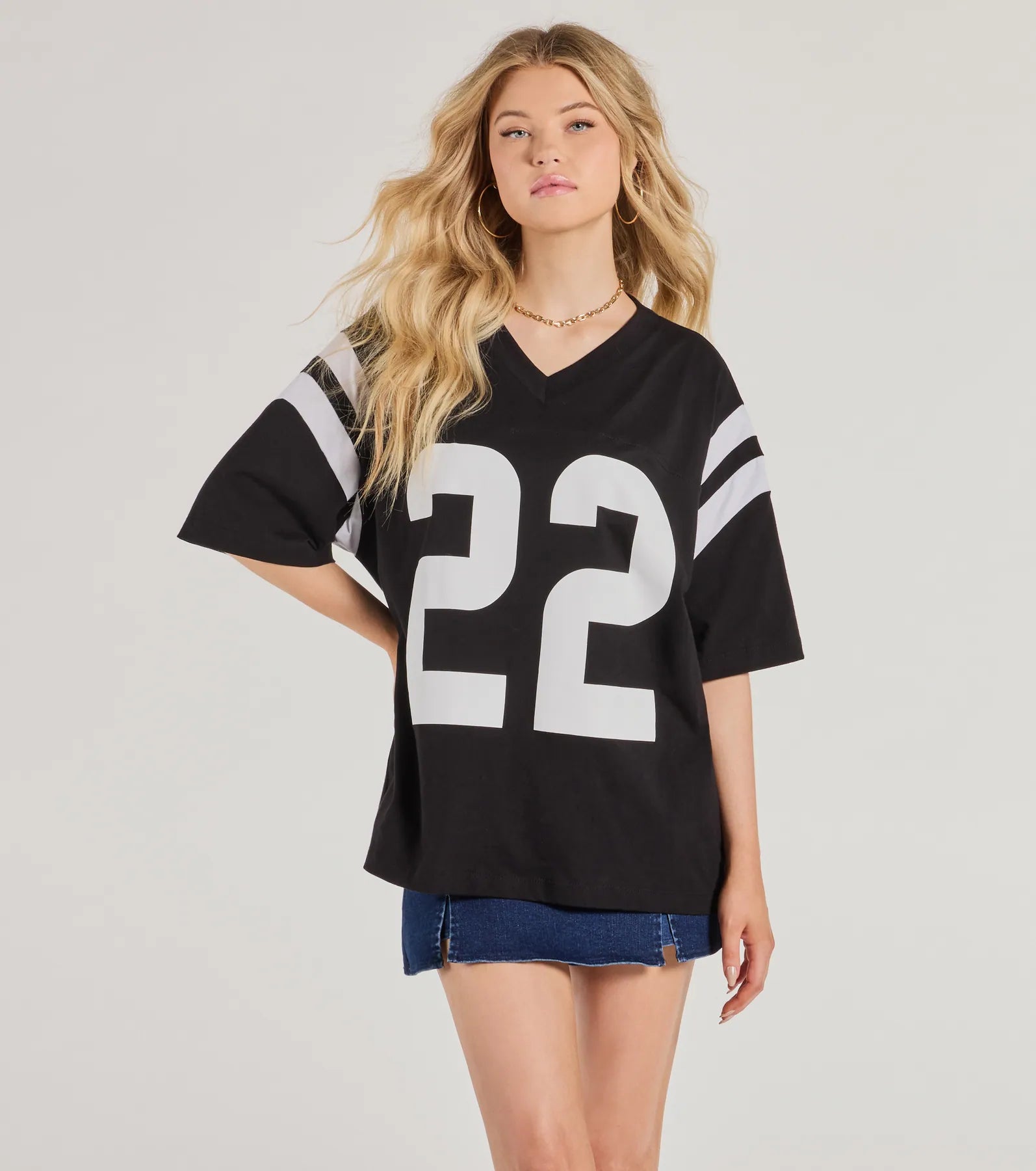 Premium Oversized '22 Graphic Tee - Ultimate Game Day Style