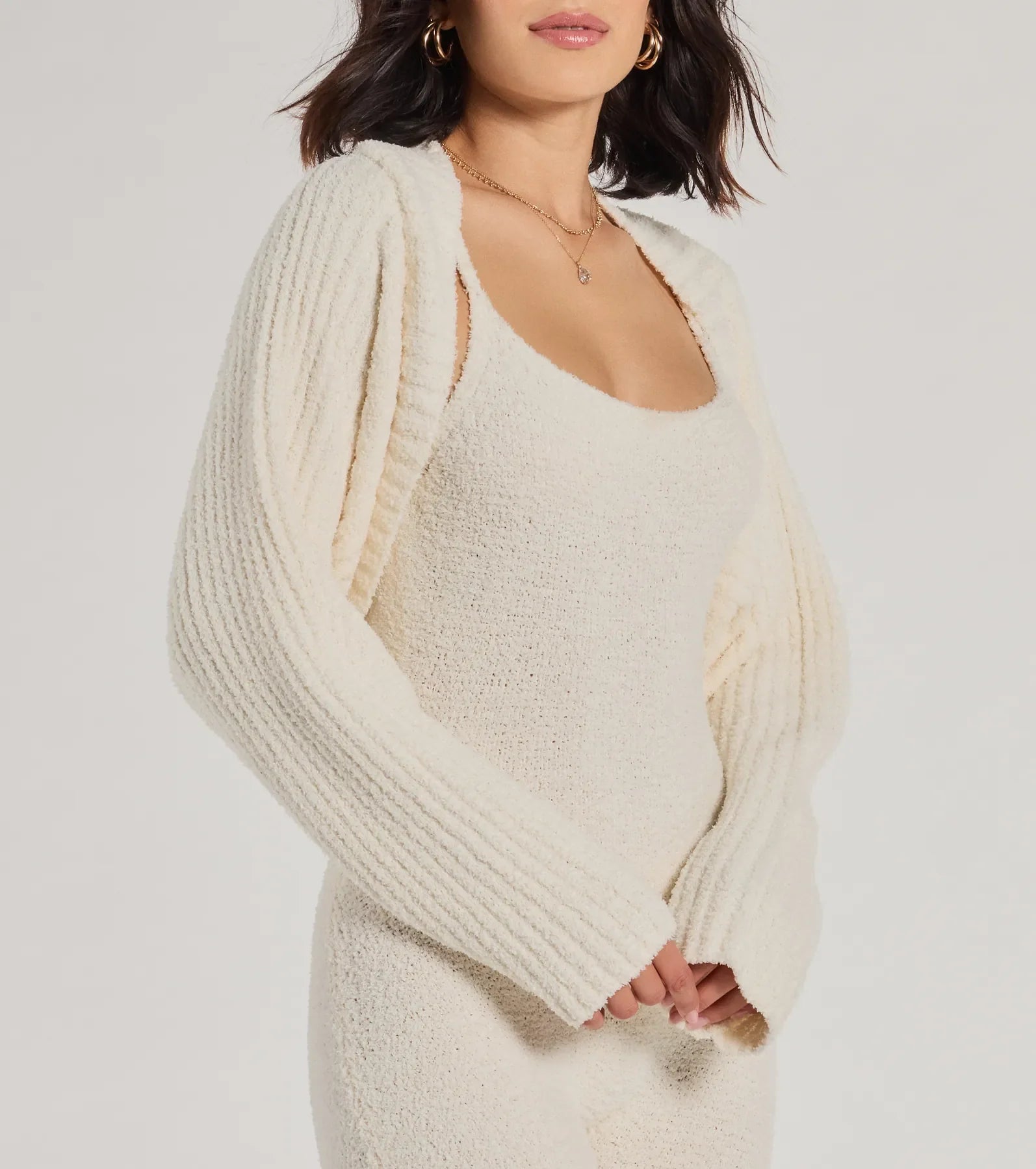 Ultimate Cozy Chenille Knit Bolero – Relaxed Fit & Long Sleeves