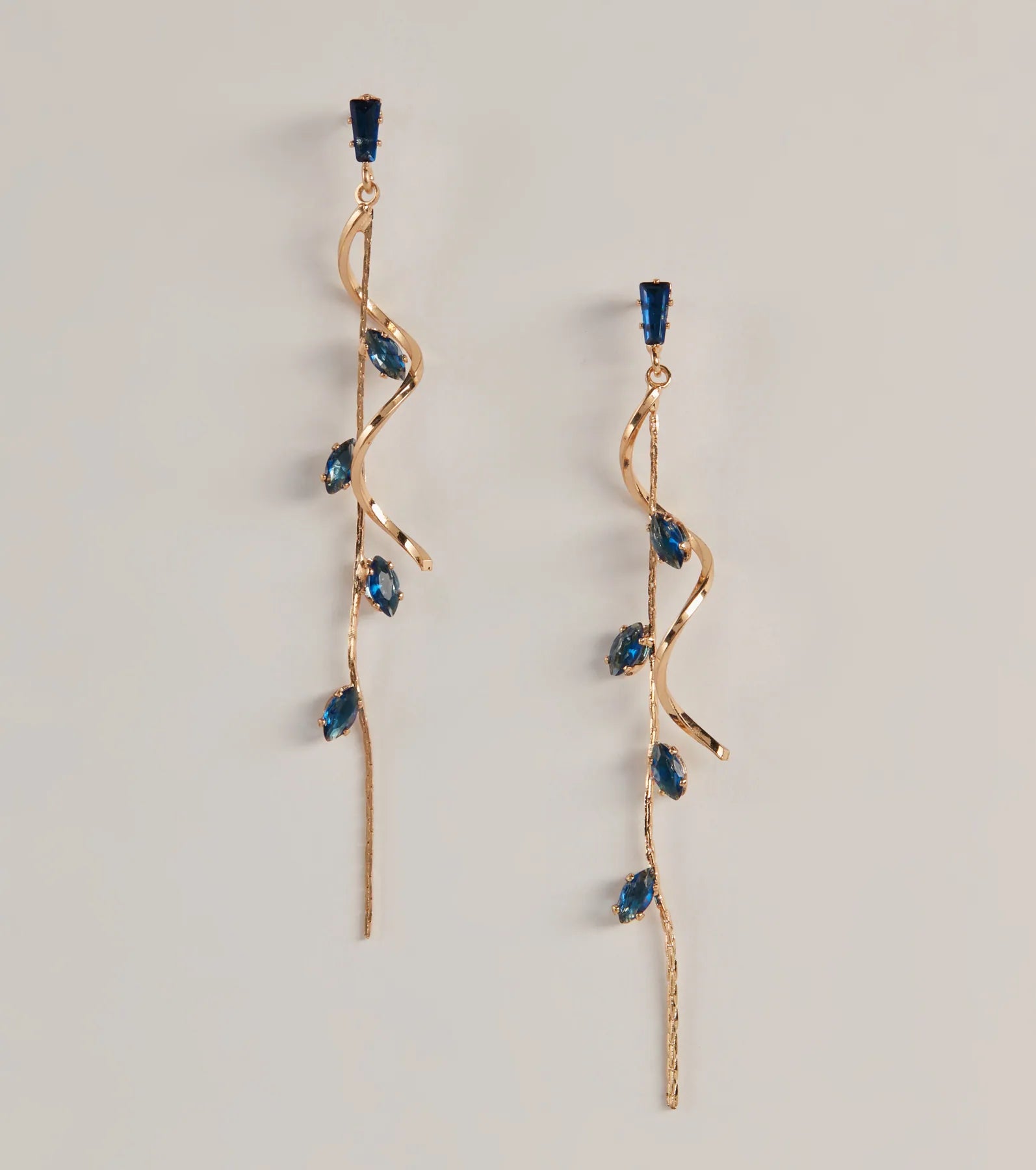 Ultimate Glow Rhinestone Linear Twist Earrings - Premium Elegance