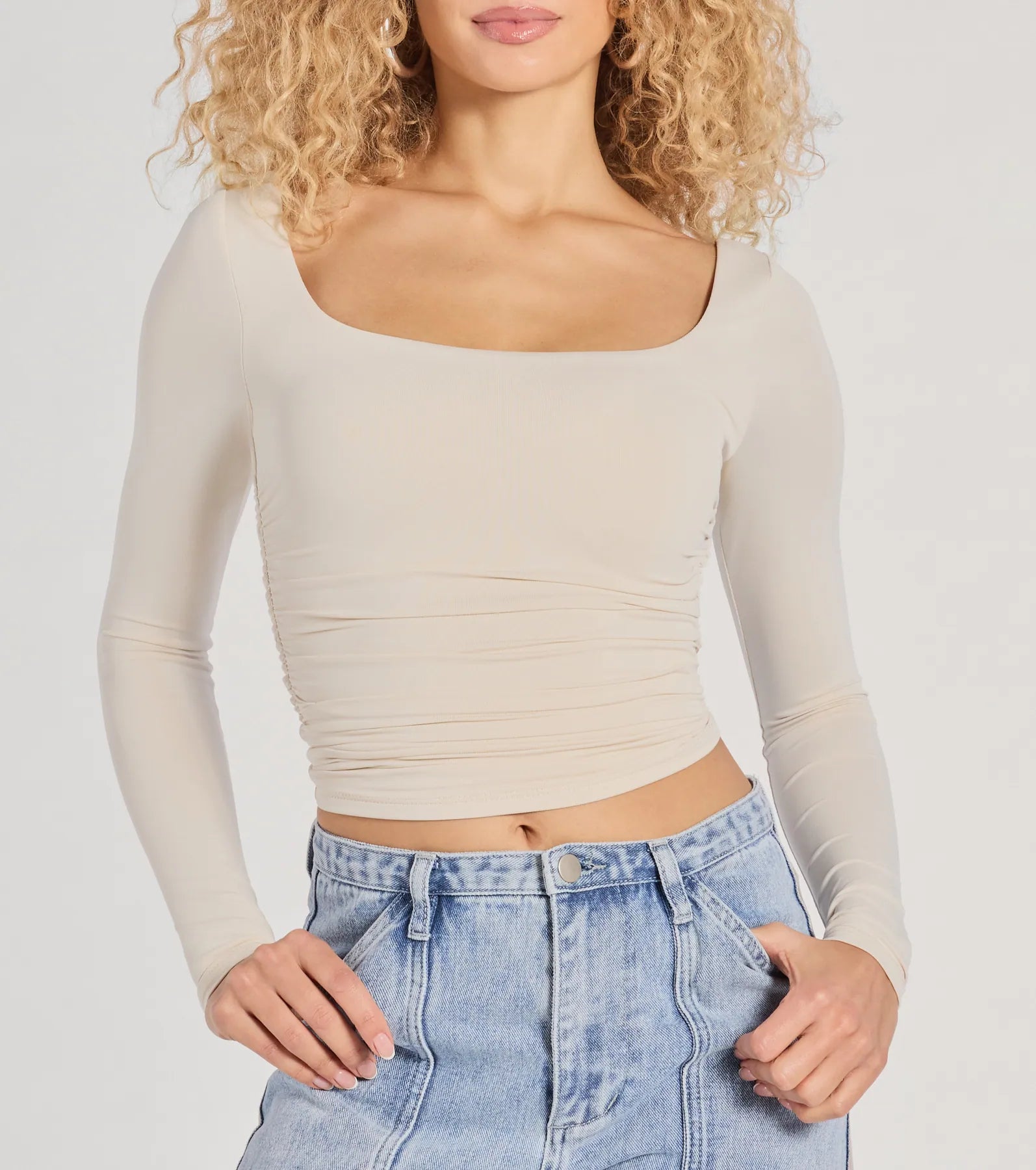 Premium Ruched Crop Top - Elegant Long Sleeve Design