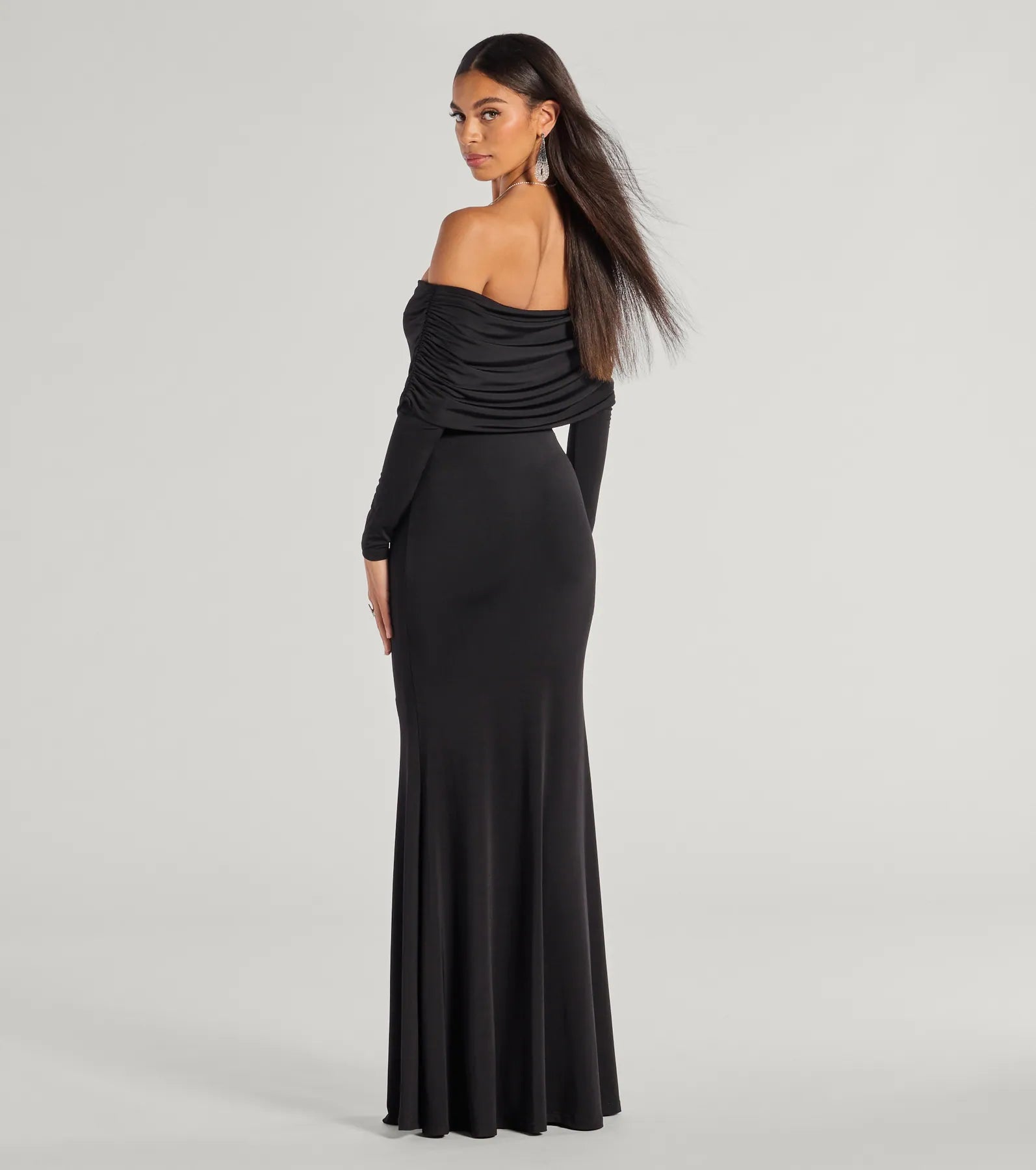 Premium Carmen Off-The-Shoulder Elegant Long Sleeve Dress