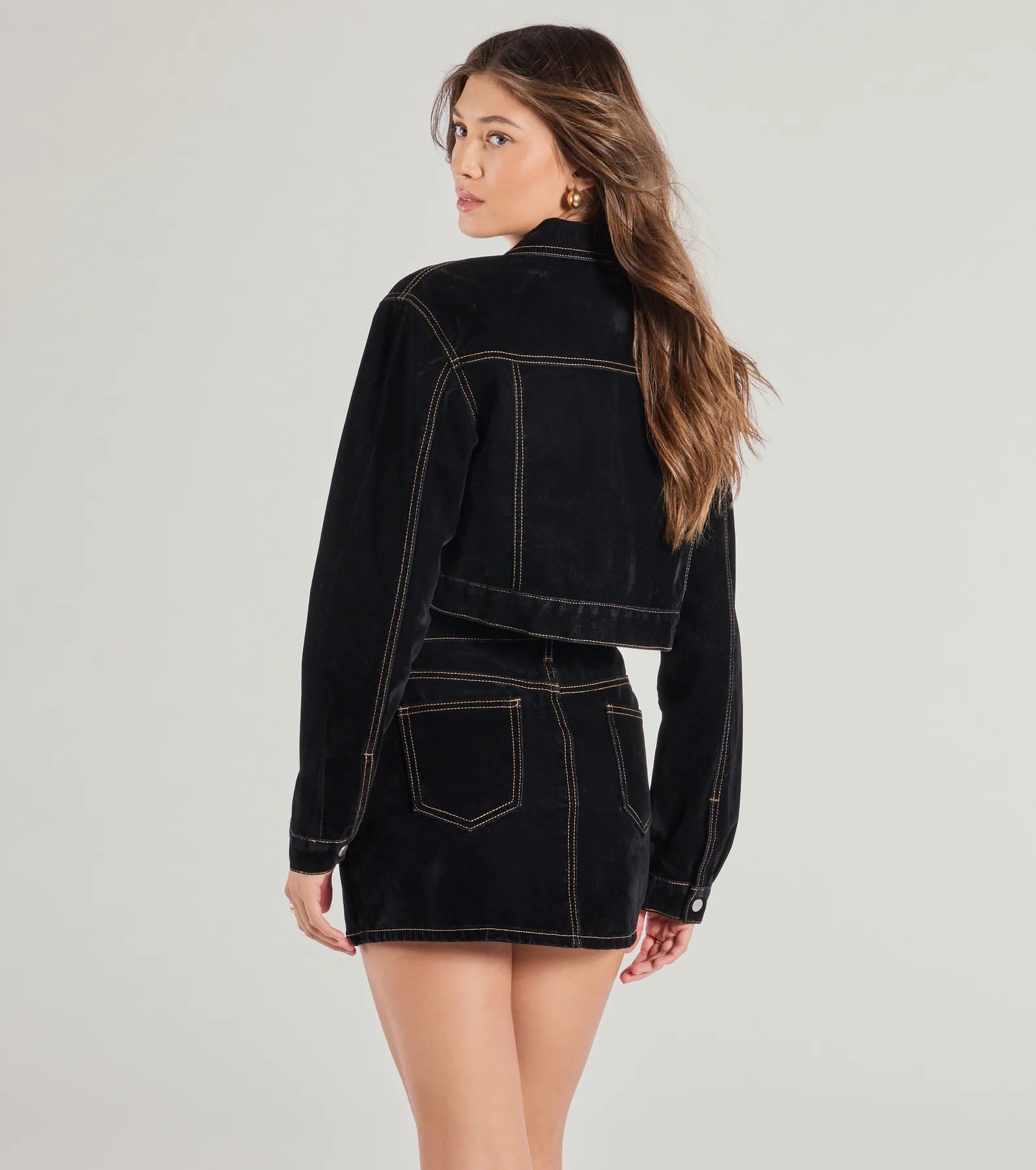 Ultimate Contemporary Cropped Velvet Denim Jacket