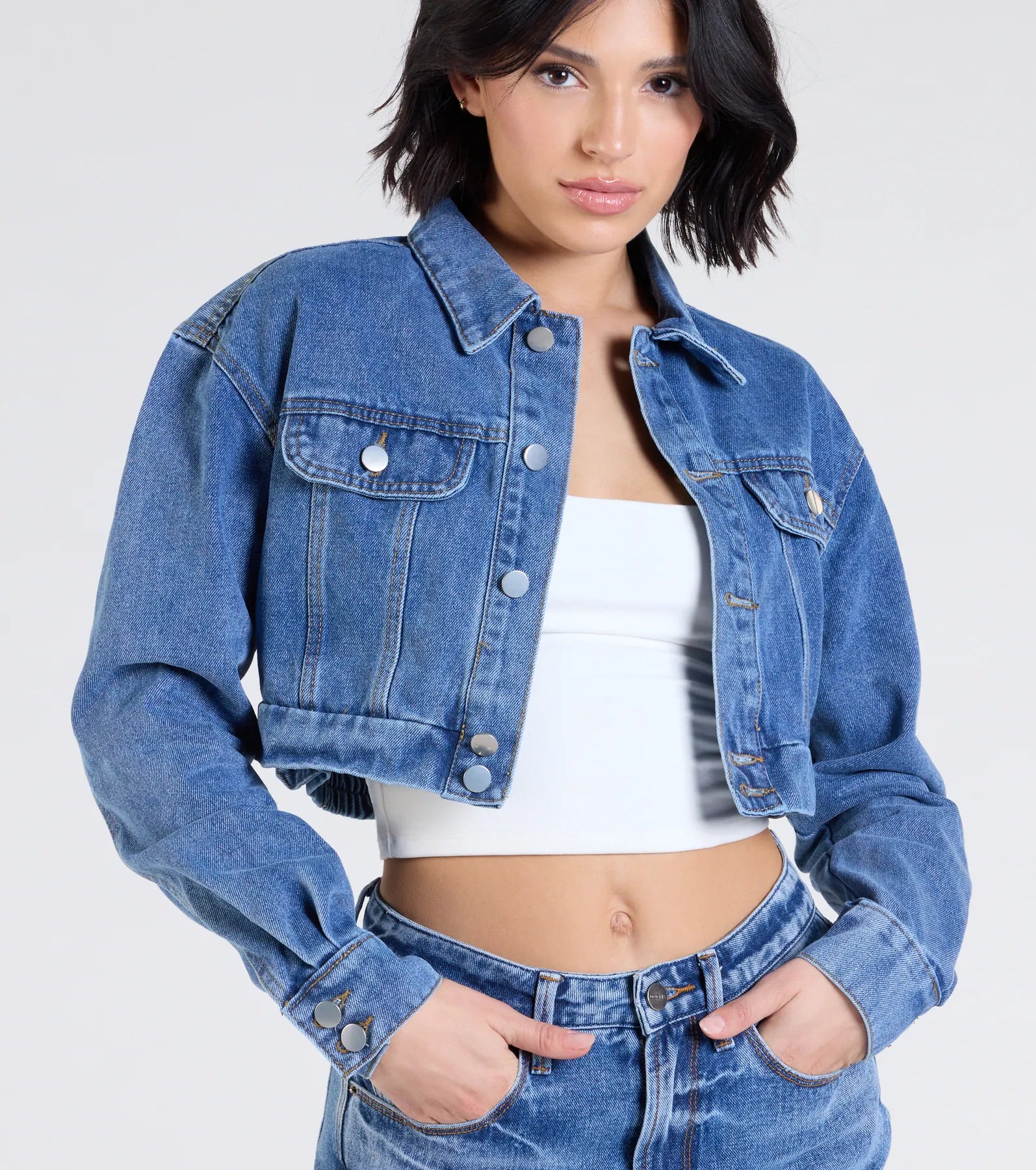 Premium Cropped Denim Jacket - Elevate Your Casual Style