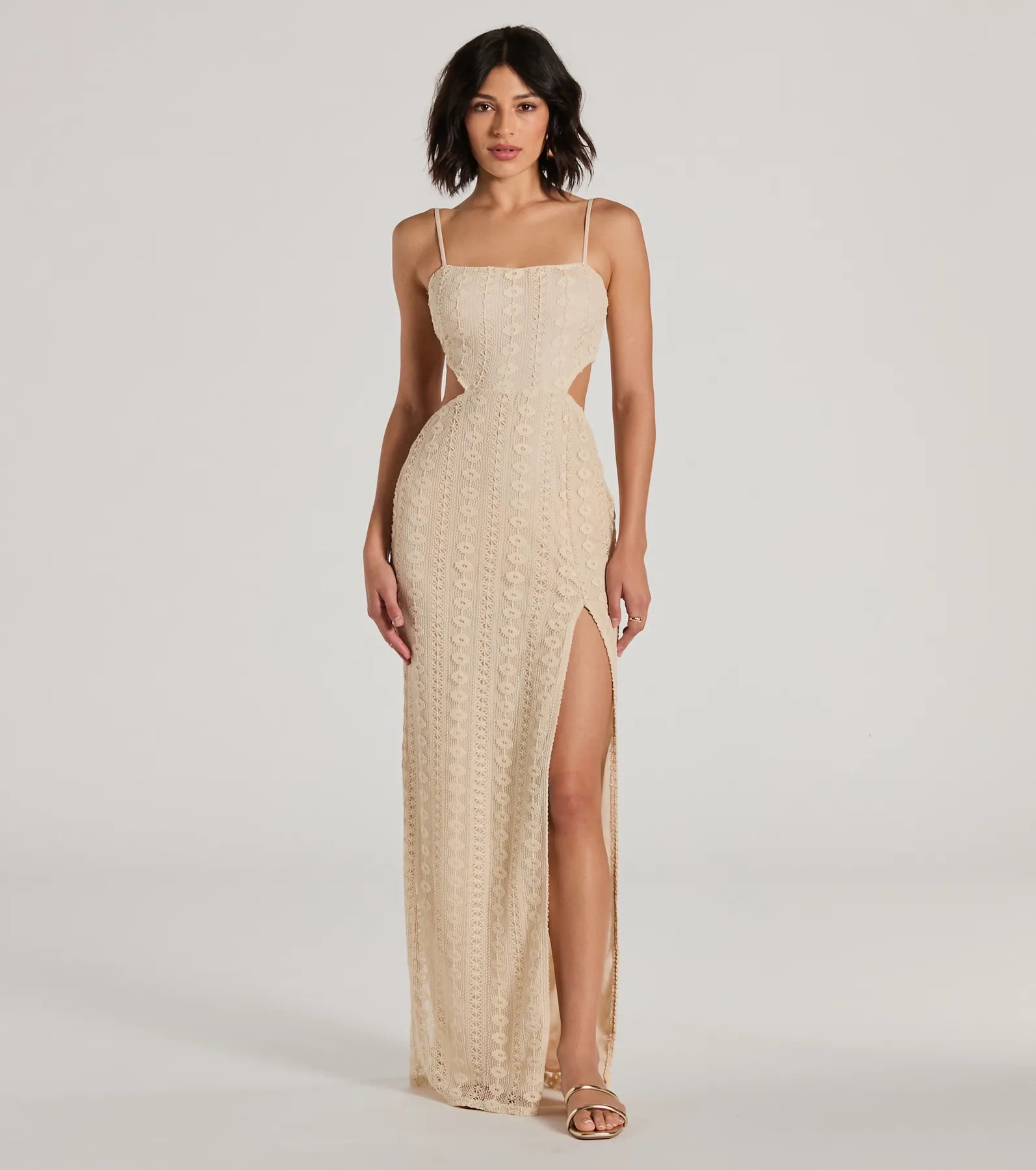 Premium Sunny Thoughts Sleeveless Crochet Maxi Dress with Cutout Back