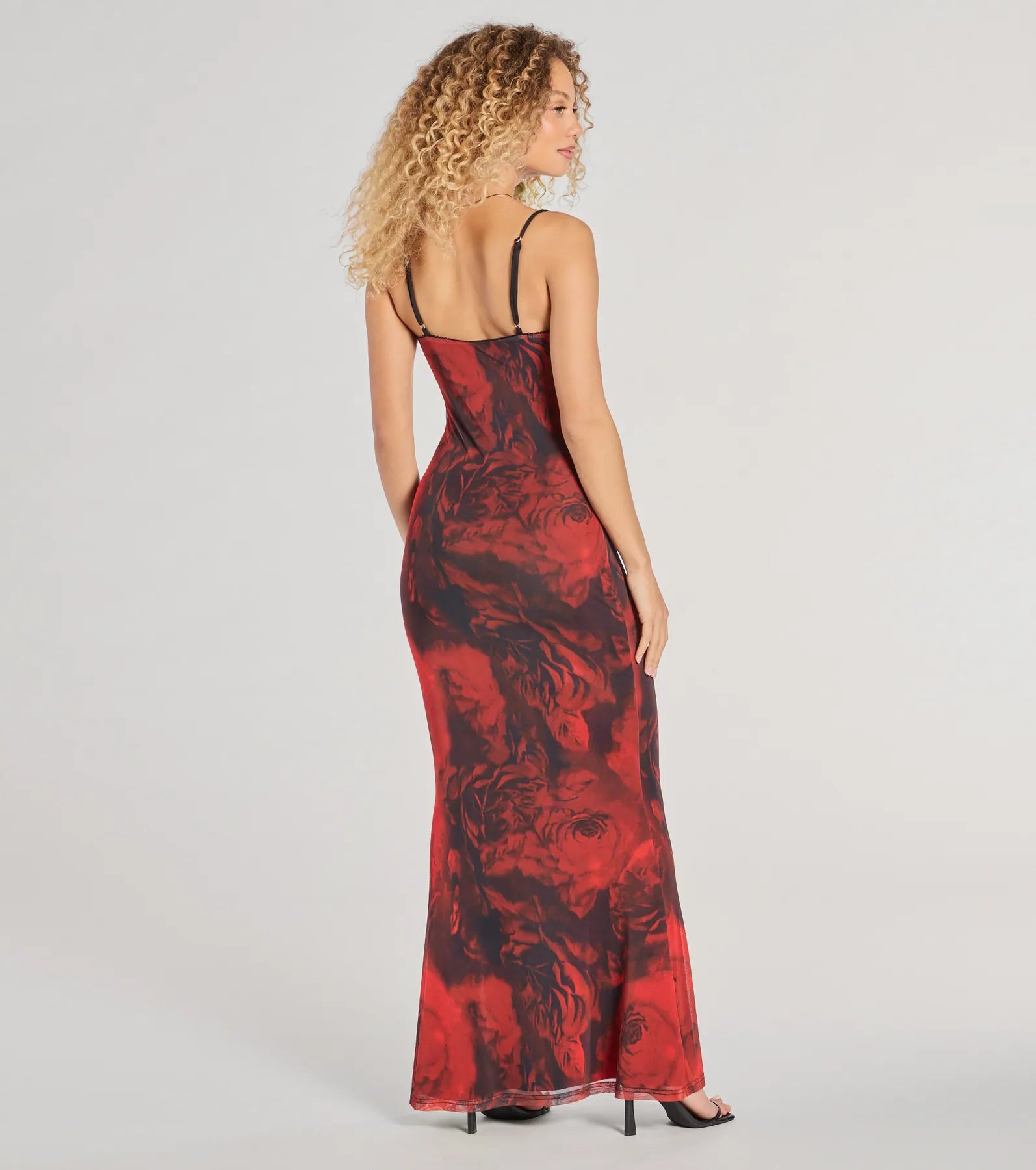 Ultimate Dreamy Vibes V-Neck Floral Mesh Maxi Dress